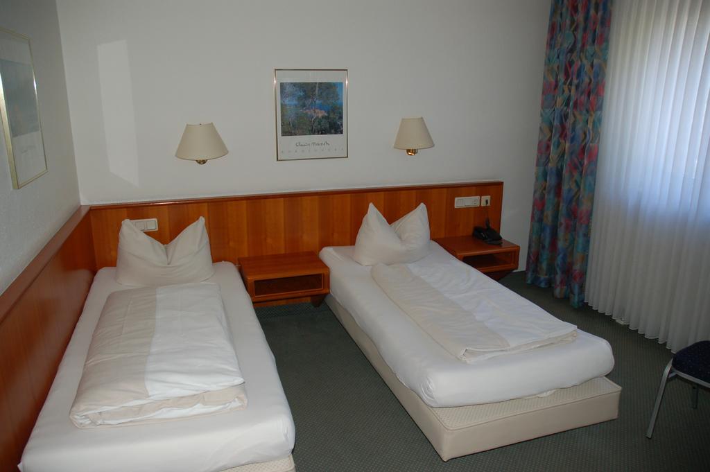 Hotel Kurfuerst Garni Germersheim Eksteriør billede